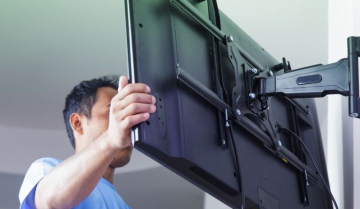 TV Antenna Point Installation